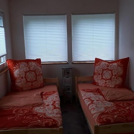 Bungalow Bluehende Oase Sebnitz Bagian luar foto